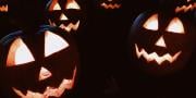 Halloween İçin En İyi 40+ Doğruluk mu Cesaret mi? Soruları